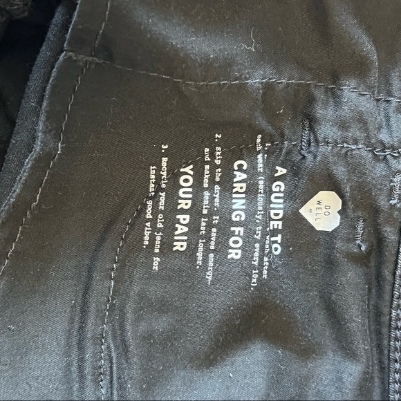 Madewell 10” High Rise Button Fly Jeggings Blown Out Knees 31P Black - Picture 15 of 16